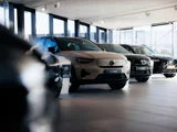Showroom met Volvo's