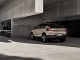 Volvo EC40 Elektrisch achterkant Muur